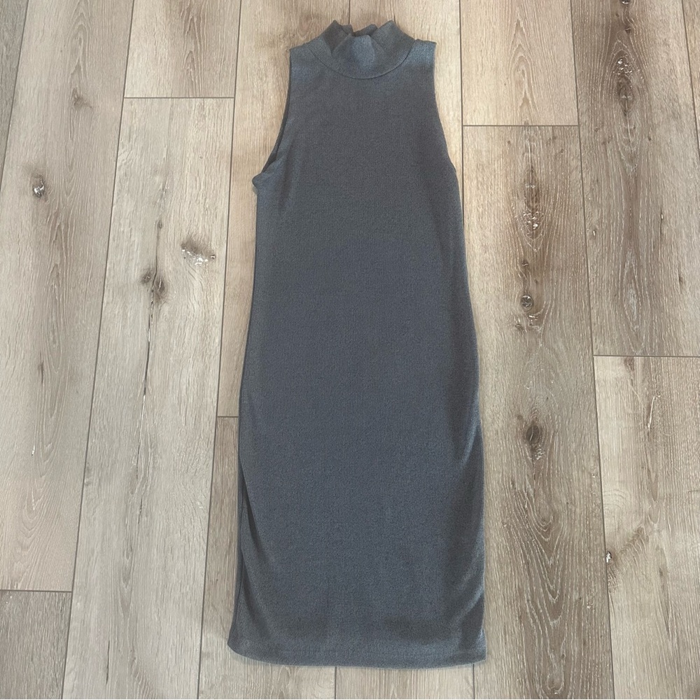 NWOT Alternative Charcoal Gray Sleevless Midi Sweater Turtleneck Dress Small
